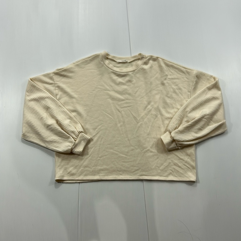 K60. Timing Cream Ribbed Sweatshirt (M)